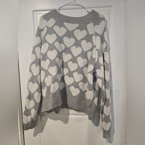 Bundle 5 Items For $15 Old Navy Gray and White Heart Sweater